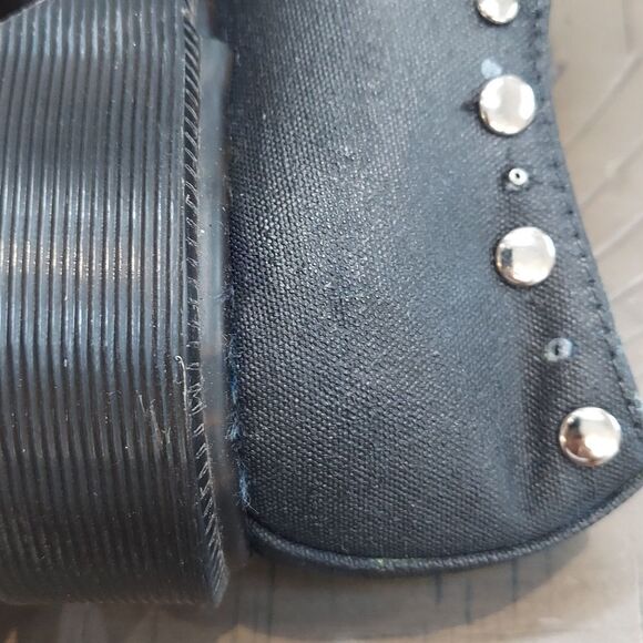 Dr. Martens Lester Black Coated Studs Spikes Shoes Sz 4 - Picture 10 of 13